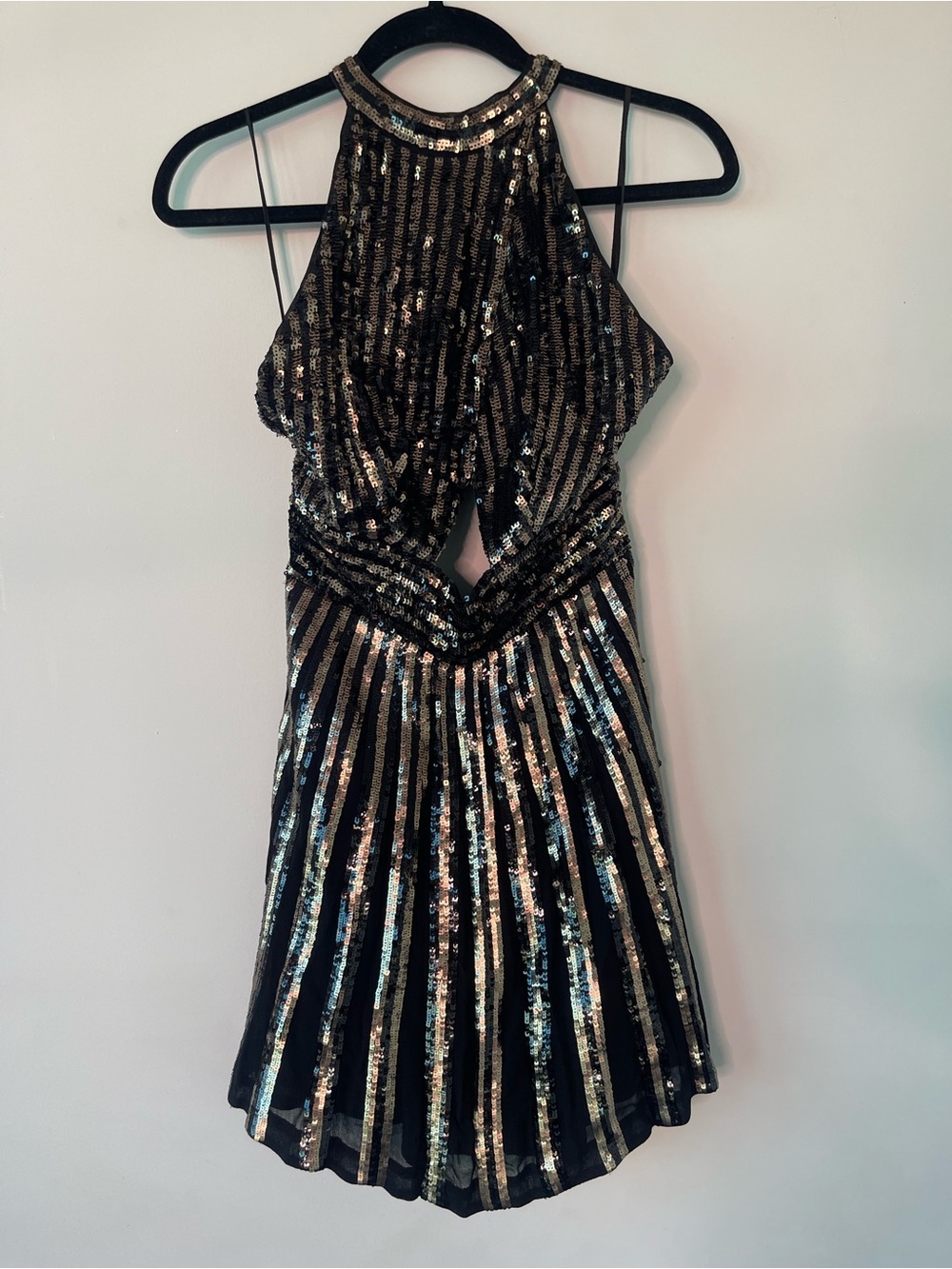 Black Gold Sequin Cutout Halter Mini Dress Open Back Party Cocktail - Size 6-8
